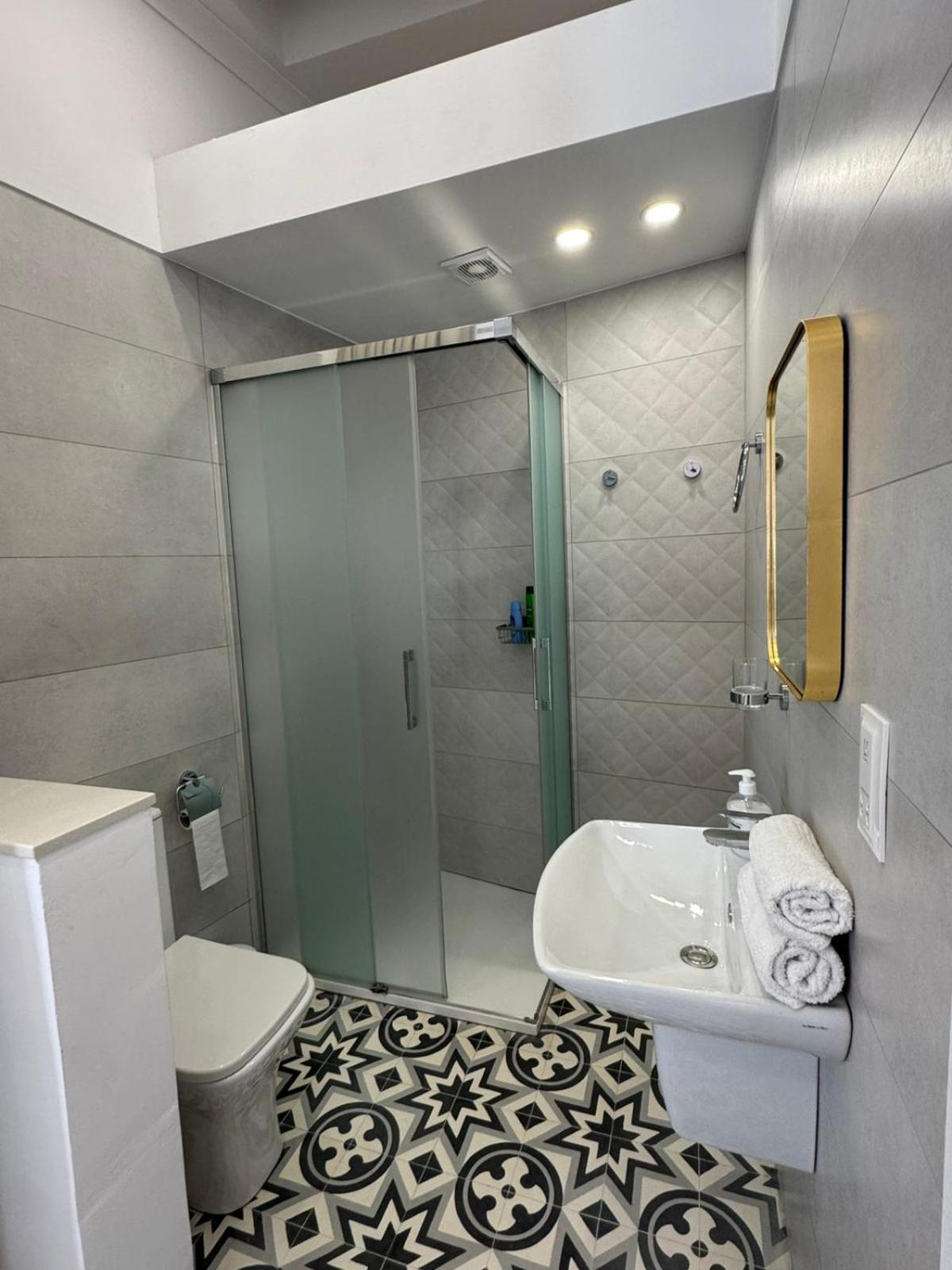Charming Town House In Cospicua, Valperga
