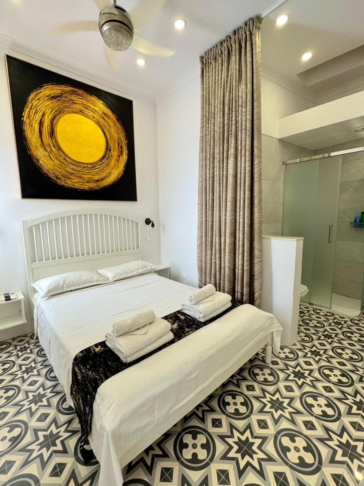 Charming Town House In Cospicua, Valperga